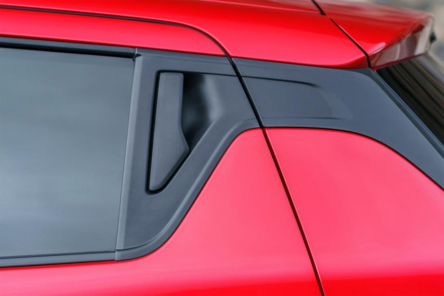 Детали экстерьера Suzuki Swift SZ5 2017 года  (UK) (фото 34 из 46)